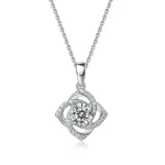 Rosabelle Moissanite Bloom Necklace (1 Ct)