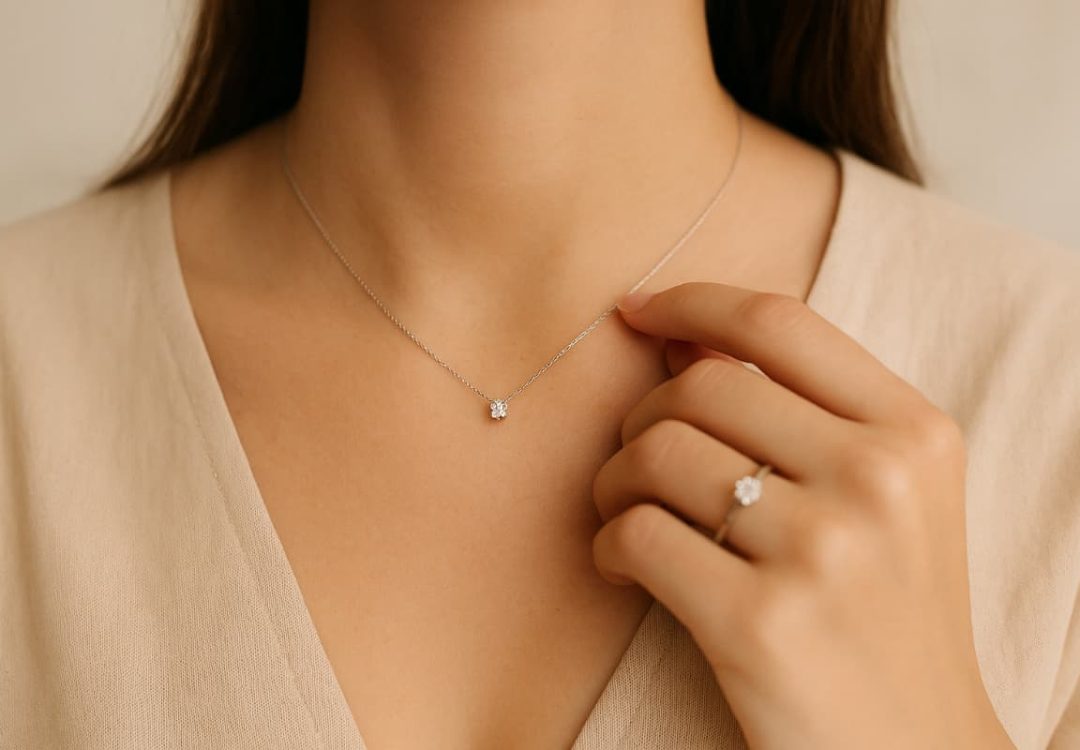 How to Choose the Perfect Everyday Jewelry Piece